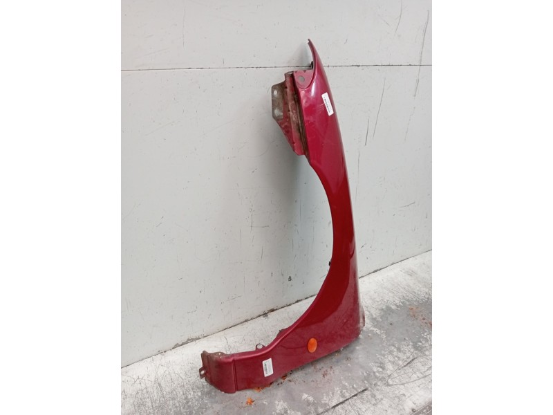 Recambio de aleta delantera izquierda para ford mondeo i (gbp) 2.0 i 16v referencia OEM IAM   