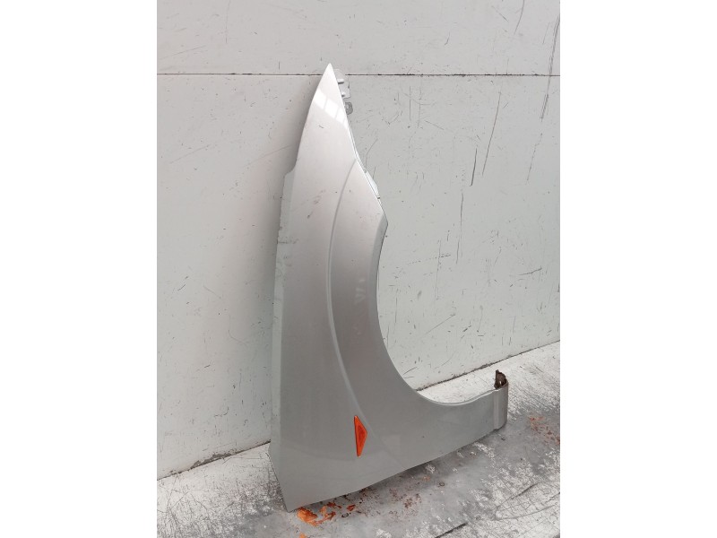 Recambio de aleta delantera derecha para ford focus i (daw, dbw) 1.8 tdci referencia OEM IAM   