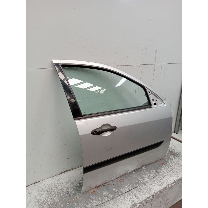 Recambio de puerta delantera derecha para ford focus i (daw, dbw) 1.8 tdci referencia OEM IAM   5P
