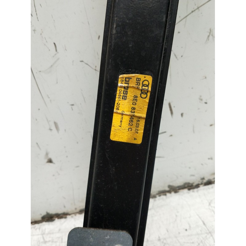 Recambio de elevalunas delantero derecho para audi a4 b7 (8ec) 2.0 tdi 16v referencia OEM IAM 8E0837462C 4P 8E0837630