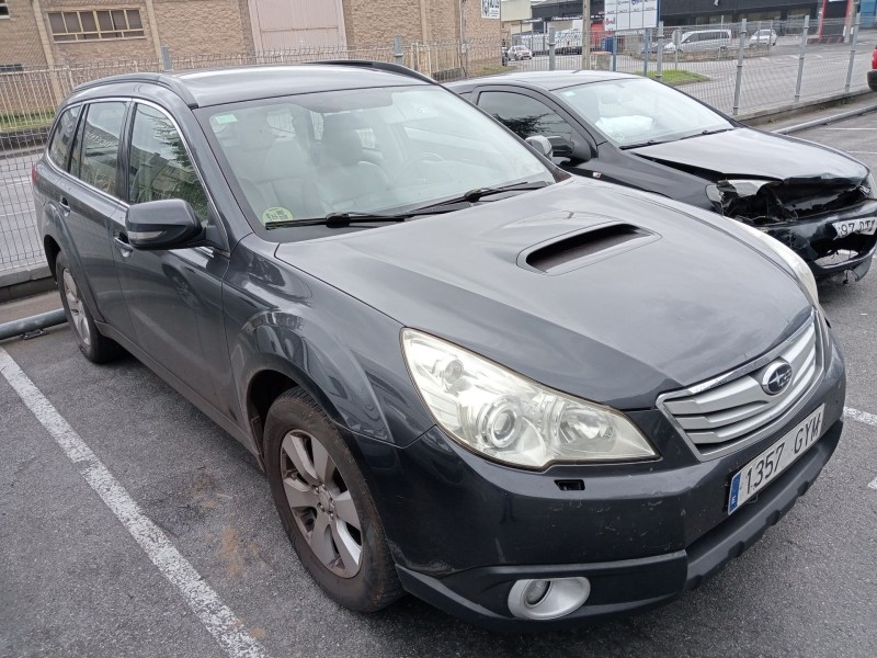 subaru legacy v (bm) del año 2010