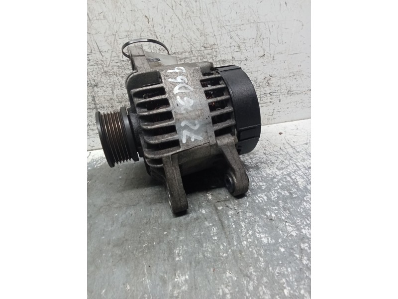 Recambio de alternador para alfa romeo 147 (937_) 1.9 jtd (937.axd1a, 937.bxd1a) referencia OEM IAM 46782213  