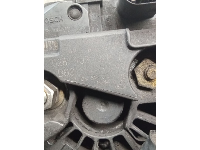 Recambio de alternador para audi a3 (8l1) 1.9 tdi referencia OEM IAM 028903028E  BOSCH