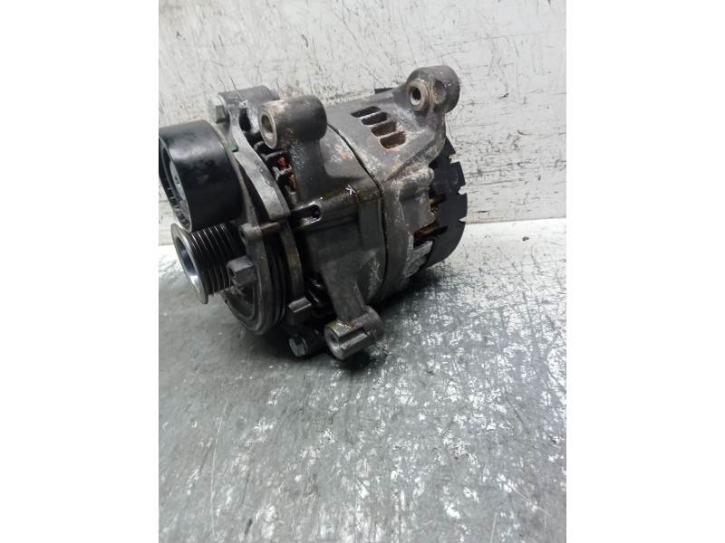 Recambio de alternador para bmw x1/ix1 u11 x1 sdrive18d referencia OEM IAM S17AN23 2740573A  VALEO