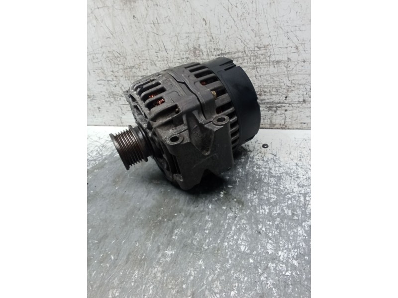 Recambio de alternador para mercedes-benz clase v (638/2) v 220 cdi (638.294) referencia OEM IAM A0101549602 0123510082 BOCH