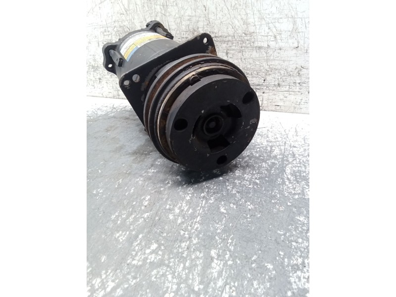 Recambio de compresor aire acondicionado para buick century estate wagon referencia OEM IAM 1131197  