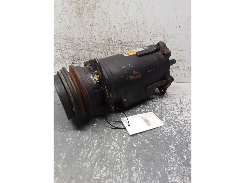 Recambio de compresor aire acondicionado para buick century estate wagon referencia OEM IAM 1131197  