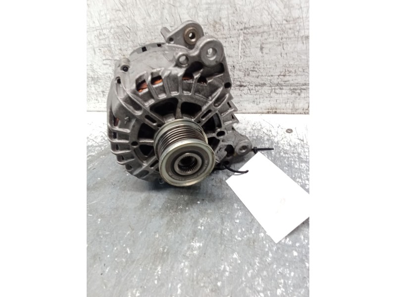 Recambio de alternador para skoda octavia iii (5e3, nl3, nr3) 2.0 tdi referencia OEM IAM 03L903024L 2617865H VALEO