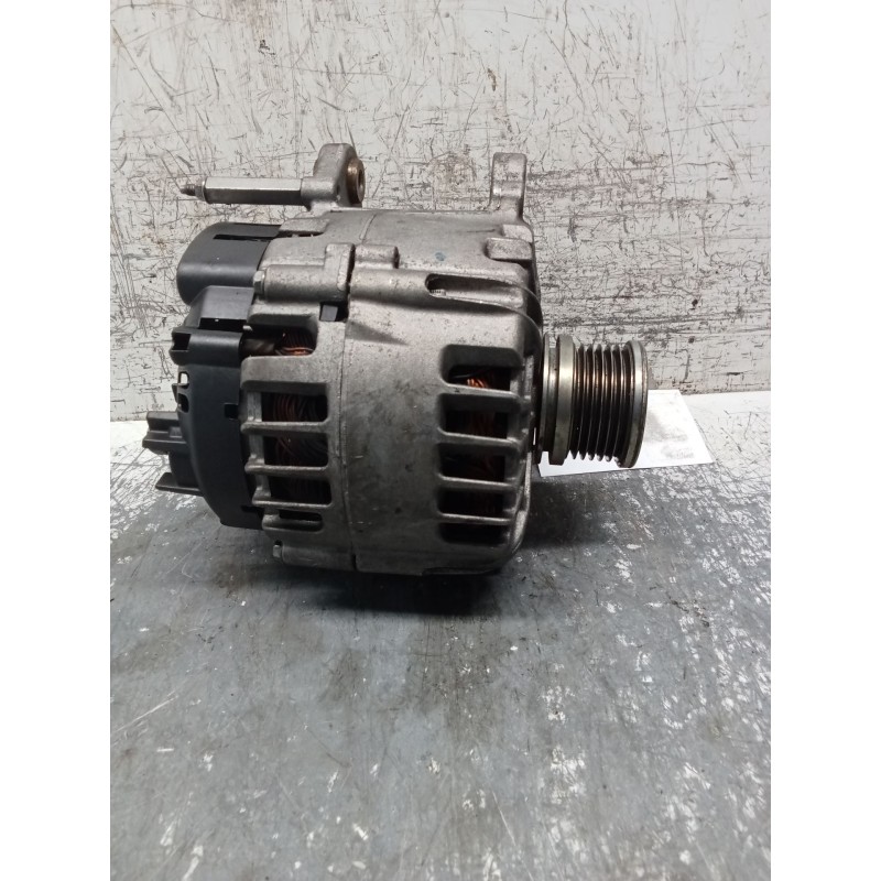 Recambio de alternador para skoda octavia iii (5e3, nl3, nr3) 2.0 tdi referencia OEM IAM 03L903024L 2617865H VALEO
