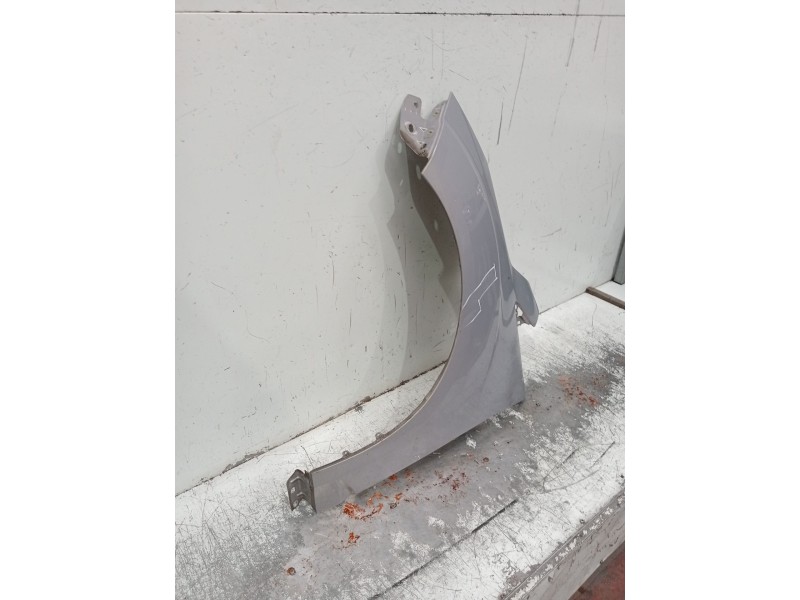 Recambio de aleta delantera izquierda para ford c-max ii (dxa/cb7, dxa/ceu) 1.6 tdci referencia OEM IAM   