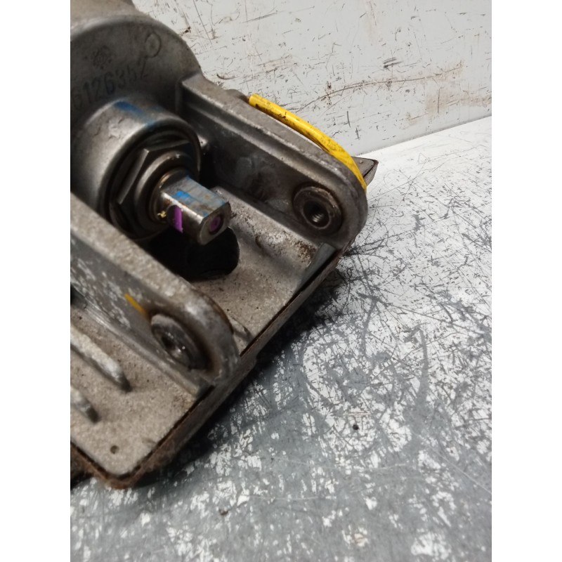 Recambio de columna direccion para fiat grande punto (199_) 1.3 d multijet referencia OEM IAM 2611786110D  