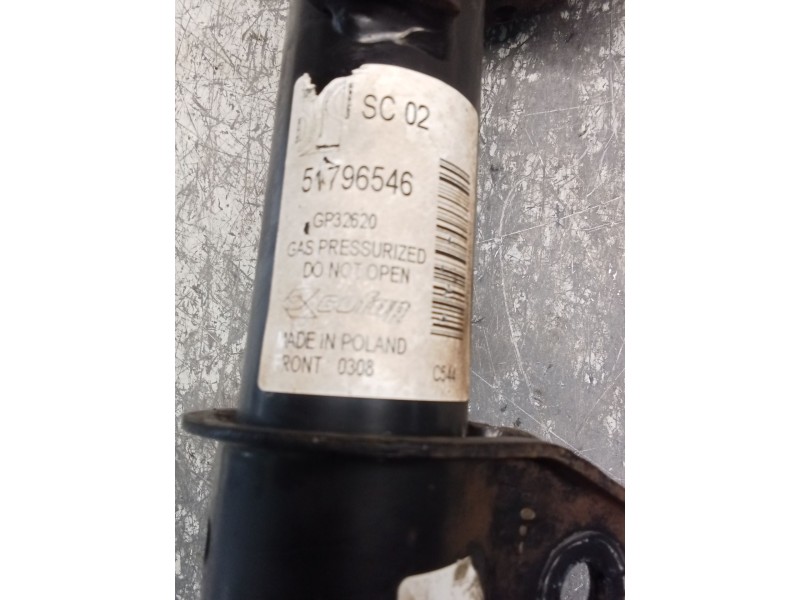Recambio de amortiguador delantero derecho para fiat grande punto (199_) 1.3 d multijet referencia OEM IAM 51796546  