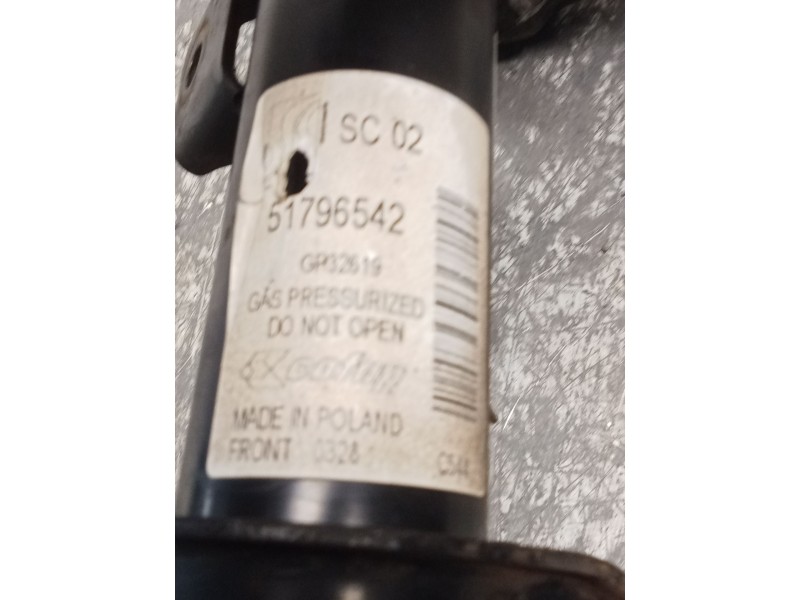 Recambio de amortiguador delantero izquierdo para fiat grande punto (199_) 1.3 d multijet referencia OEM IAM 51796542  