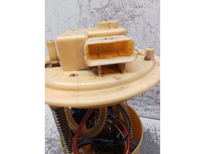 Recambio de bomba combustible para fiat grande punto (199_) 1.3 d multijet referencia OEM IAM A2C53182116  