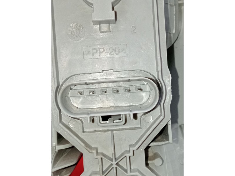 Recambio de piloto trasero izquierdo para ford tourneo connect 1.8 tdci referencia OEM IAM 9t1613405ad  