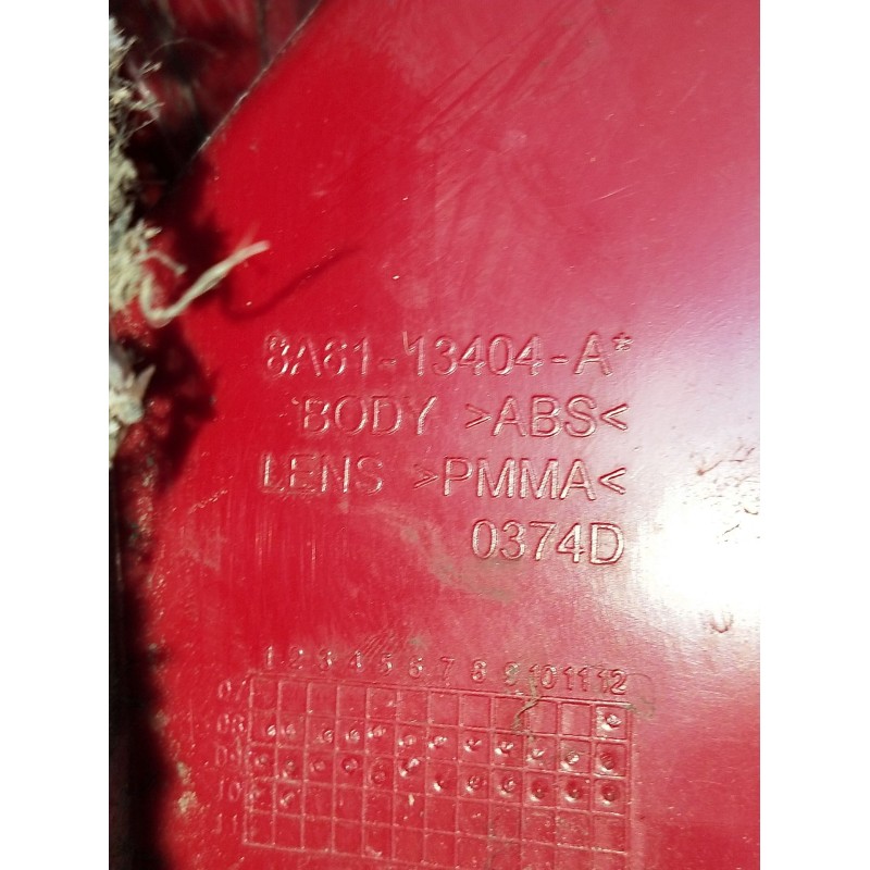 Recambio de piloto trasero derecho para ford fiesta vi (cb1, ccn) 1.25 referencia OEM IAM 1709552 8A6113404A 