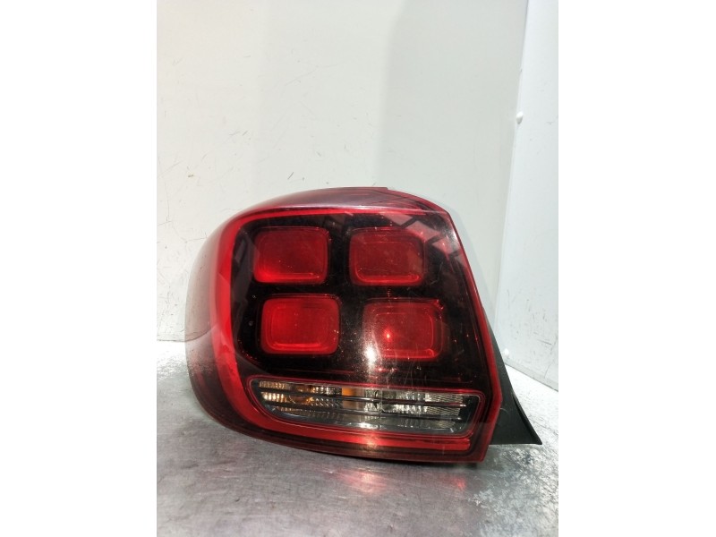 Recambio de piloto trasero izquierdo para dacia sandero ii tce 90 (b8m1, b8ma) referencia OEM IAM 265554938R 9011318804XH 