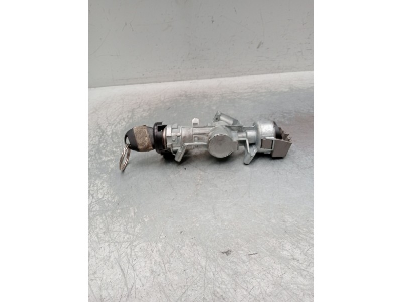 Recambio de conmutador de arranque para ford tourneo connect 1.8 tdci referencia OEM IAM 9t163f880aa  