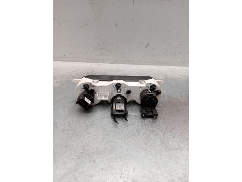 Recambio de mando calefaccion / aire acondicionado para ford tourneo connect 1.8 tdci referencia OEM IAM t1618c419aa  