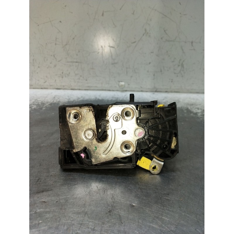 Recambio de motor cierre centralizado trasero izquierdo para dacia sandero ii tce 90 (b8m1, b8ma) referencia OEM IAM   