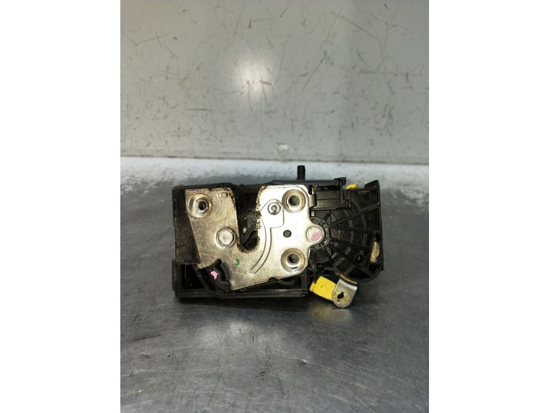 Recambio de motor cierre centralizado trasero izquierdo para dacia sandero ii tce 90 (b8m1, b8ma) referencia OEM IAM   