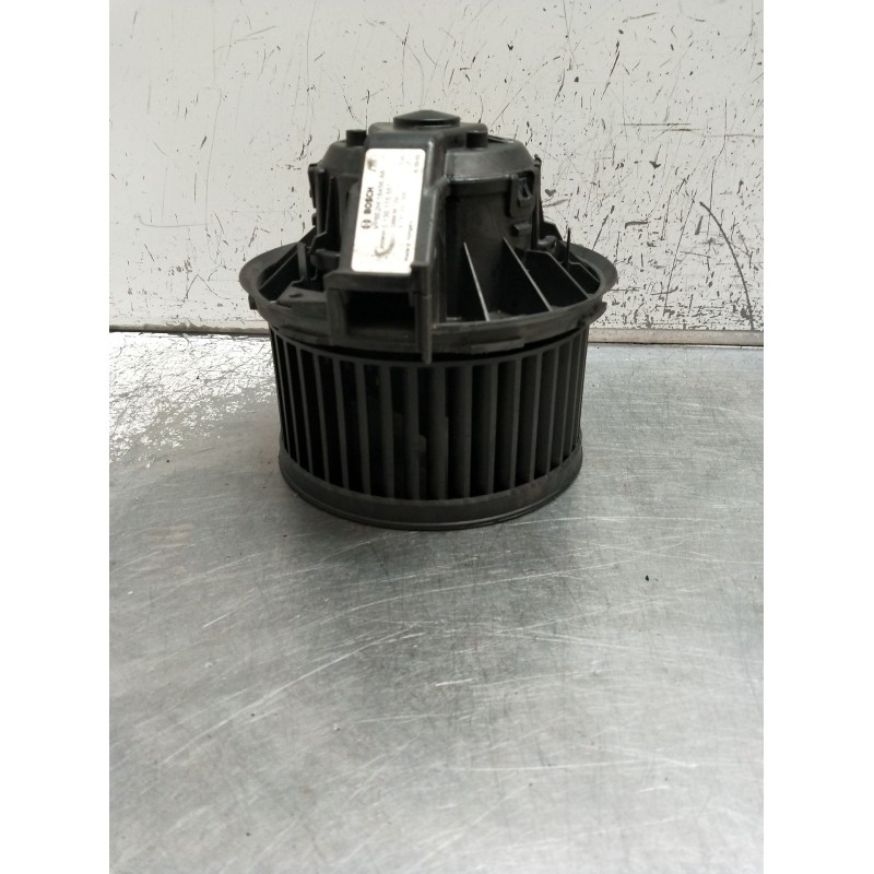 Recambio de motor calefaccion para ford fiesta vi (cb1, ccn) 1.25 referencia OEM IAM 0130115551 3137231000 