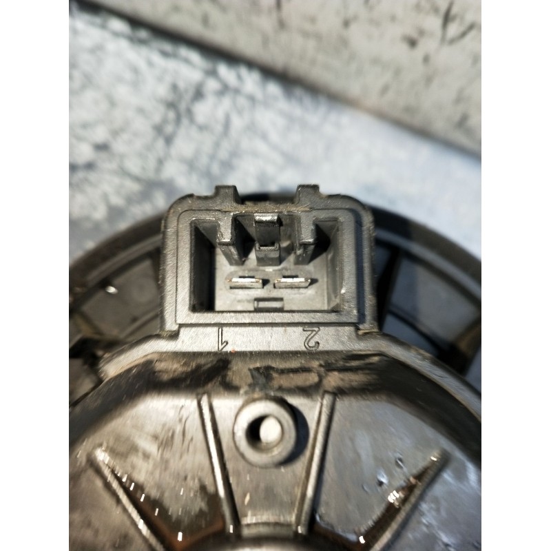 Recambio de motor calefaccion para ford fiesta vi (cb1, ccn) 1.25 referencia OEM IAM 0130115551 3137231000 