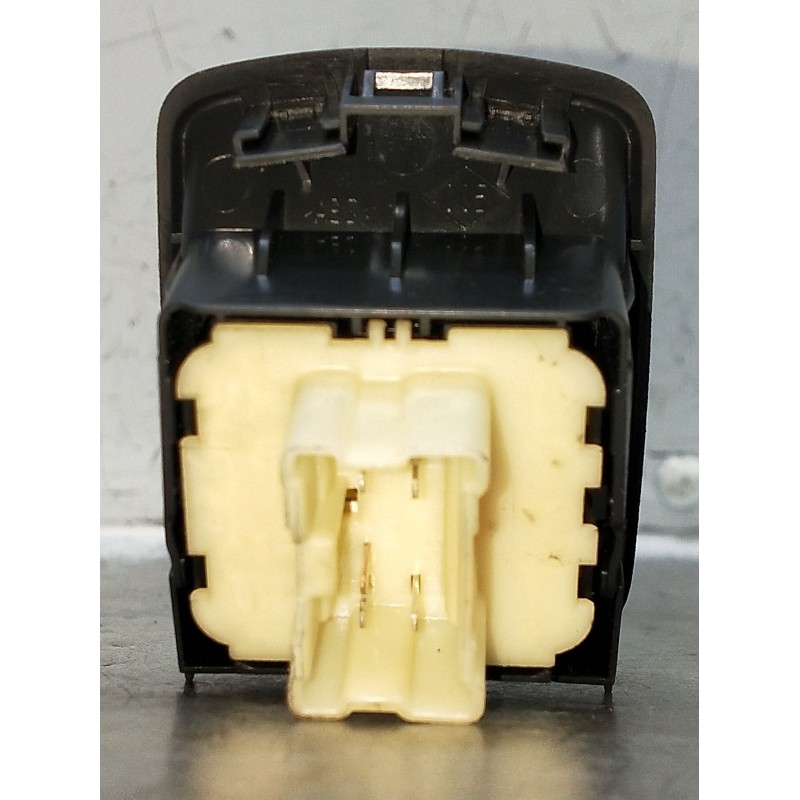 Recambio de mando elevalunas delantero izquierdo para dacia sandero ii tce 90 (b8m1, b8ma) referencia OEM IAM 254117873R  