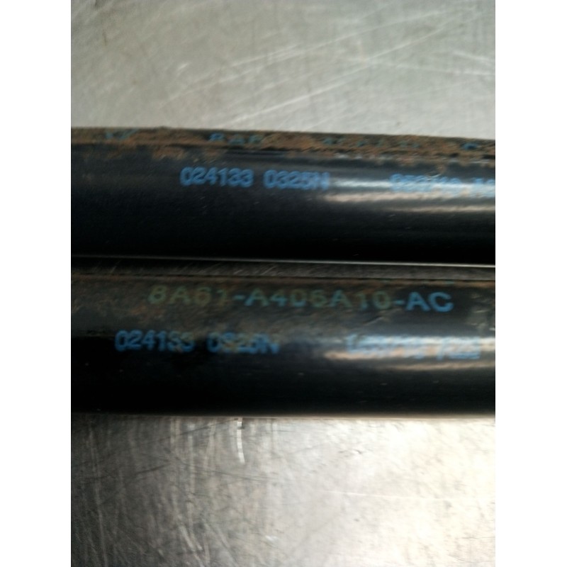 Recambio de amortiguadores maletero / porton para ford fiesta vi (cb1, ccn) 1.25 referencia OEM IAM 1666068 8A61A06A10AC 0241330