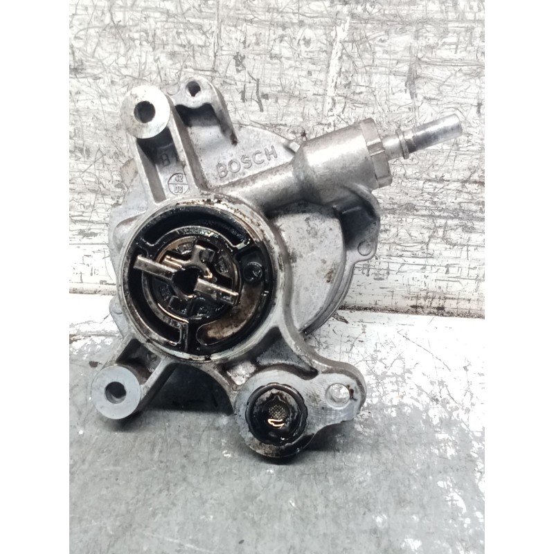 Recambio de depresor freno / bomba vacio para volvo s40 berlina 2.0 d kinetic referencia OEM IAM 01651B  