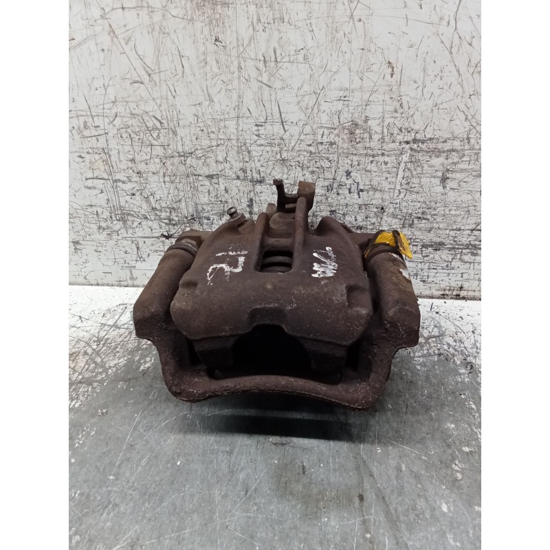 Recambio de pinza freno trasera izquierda para renault trafic ii furgoneta (fl) 1.9 dci 100 (fl0c) referencia OEM IAM 32327760  