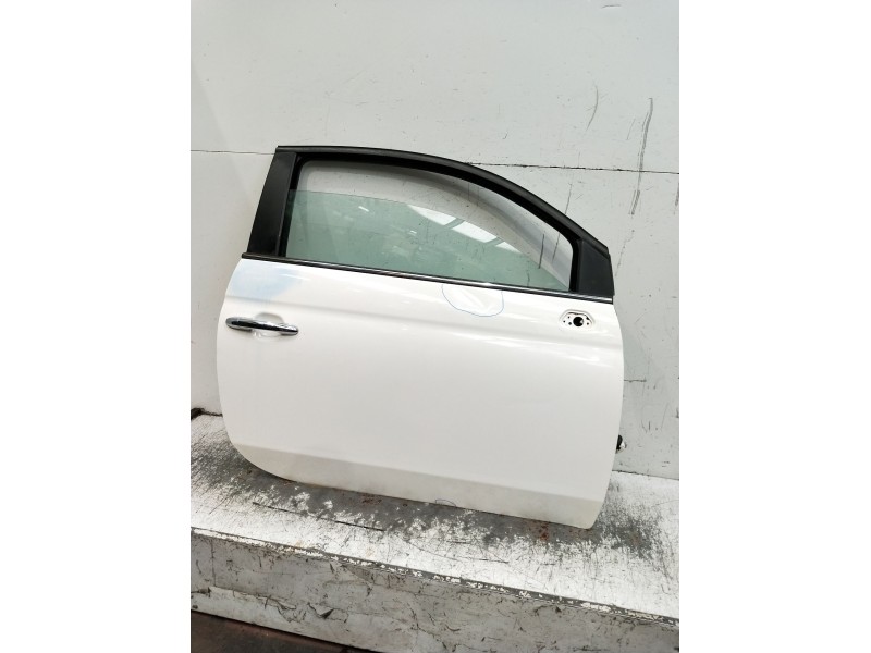 Recambio de puerta delantera derecha para fiat 500 312 1.0 hybrid referencia OEM IAM  3P 
