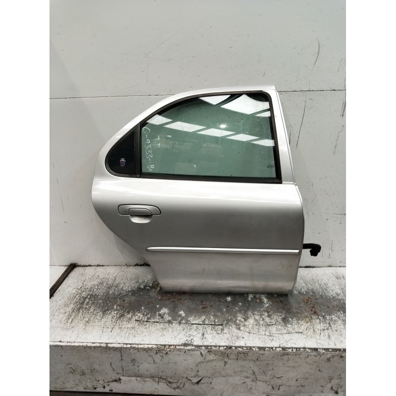 Recambio de puerta trasera derecha para ford mondeo ii sedán (bfp) 1.8 td referencia OEM IAM  4P 