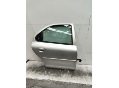 Recambio de puerta trasera derecha para ford mondeo ii sedán (bfp) 1.8 td referencia OEM IAM  4P  2