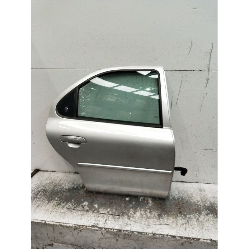 Recambio de puerta trasera derecha para ford mondeo ii sedán (bfp) 1.8 td referencia OEM IAM  4P 