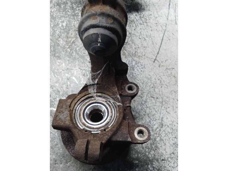 Recambio de mangueta delantera izquierda para peugeot 106 ii (1a_, 1c_) 1.1 i referencia OEM IAM   