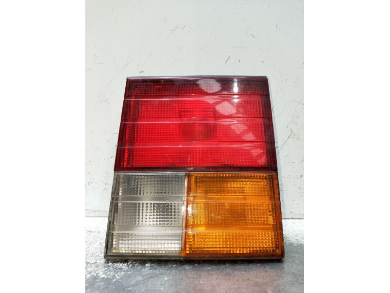 Recambio de piloto trasero derecho interior para ssangyong musso (fj) 2.9 d referencia OEM IAM 8360205501  