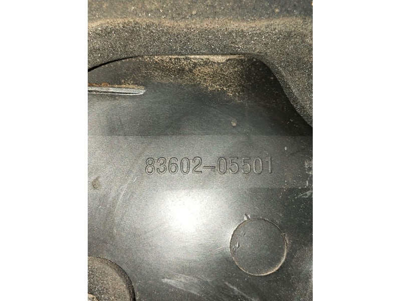 Recambio de piloto trasero derecho interior para ssangyong musso (fj) 2.9 d referencia OEM IAM 8360205501  