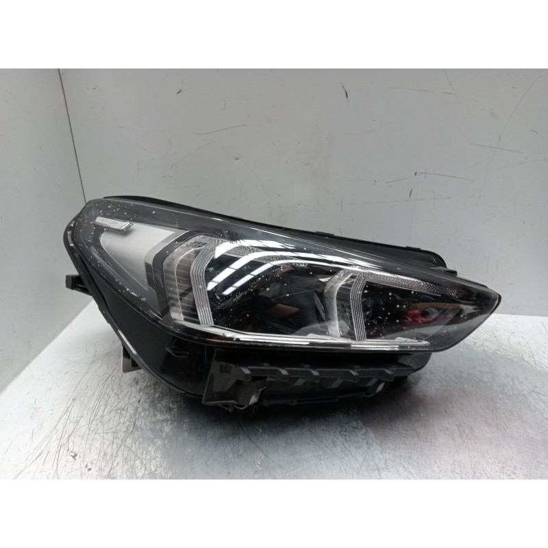 Recambio de faro derecho para bmw x1/ix1 u11 x1 sdrive18d referencia OEM IAM 5a5bd4802  Interior sucio ( GOTAS DE MANCHAS)