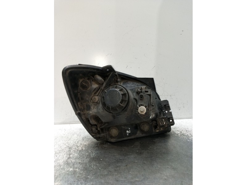 Recambio de faro izquierdo para kia sportage ii (je_, km_) 2.0 i 16v referencia OEM IAM  OJO VER FOTOS 