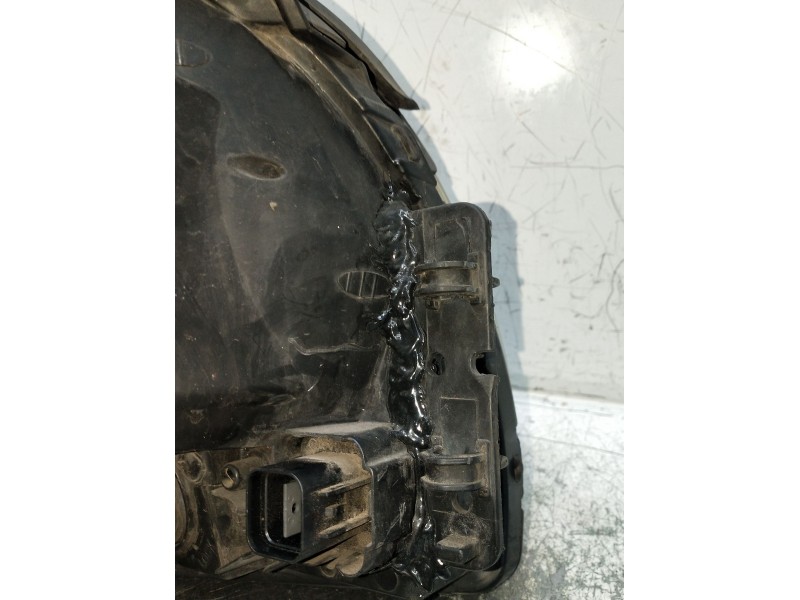 Recambio de faro izquierdo para kia sportage ii (je_, km_) 2.0 i 16v referencia OEM IAM  OJO VER FOTOS 