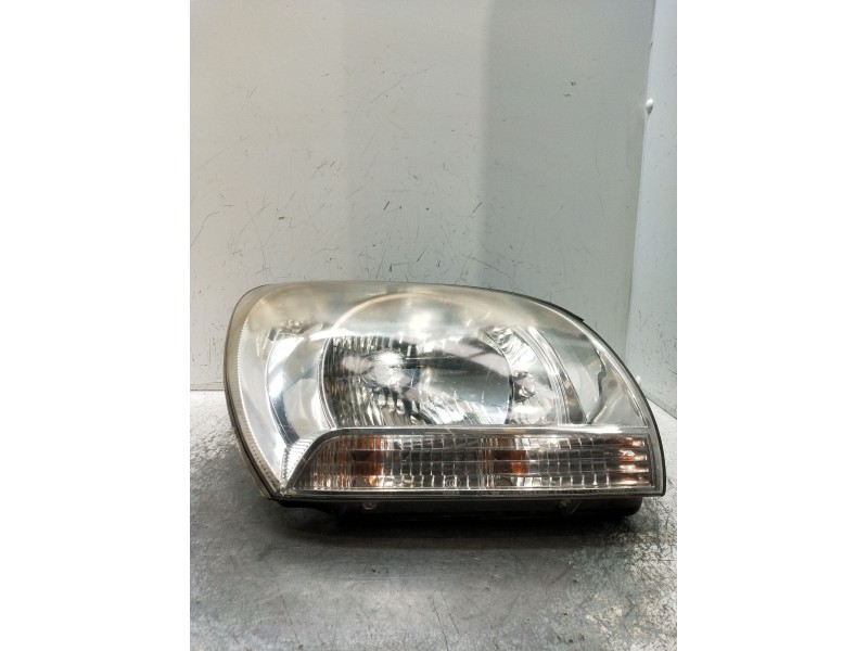 Recambio de faro derecho para kia sportage ii (je_, km_) 2.0 i 16v referencia OEM IAM   