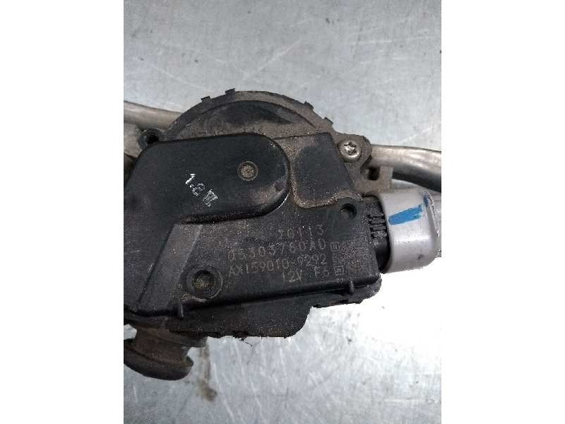 Recambio de motor limpia delantero para dodge caliber 2.0 16v crd cat referencia OEM IAM AX1590109292 053033780AD 70113