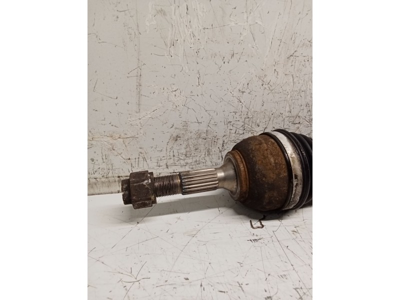 Recambio de transmision delantera derecha para peugeot 106 ii (1a_, 1c_) 1.1 i referencia OEM IAM   