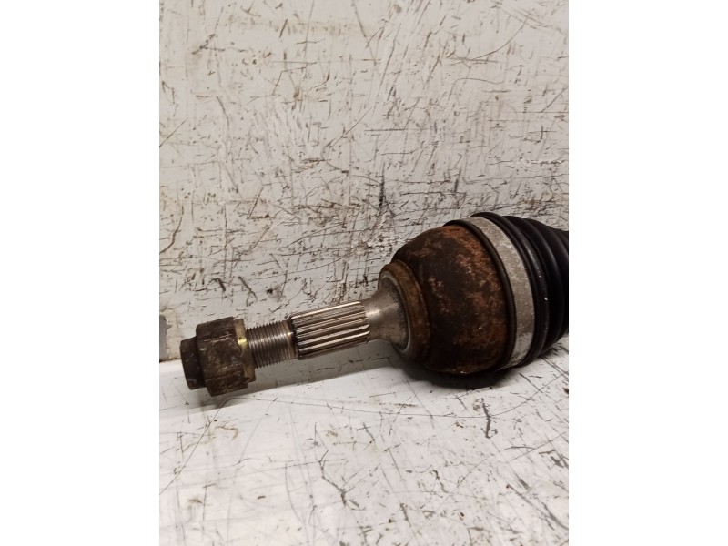 Recambio de transmision delantera izquierda para peugeot 106 ii (1a_, 1c_) 1.1 i referencia OEM IAM   