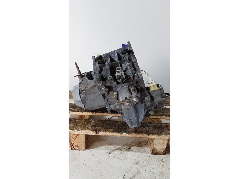 Recambio de caja cambios para citroën xsara (n1) 2.0 hdi 90 referencia OEM IAM 20TD95 5V 175478B