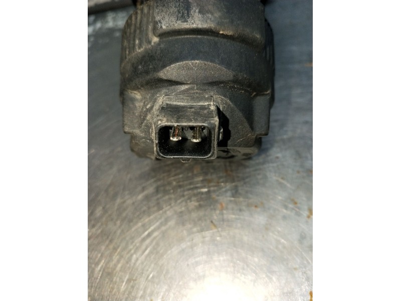 Recambio de faro antiniebla derecho para ford mondeo ii sedán (bfp) 1.8 td referencia OEM IAM   