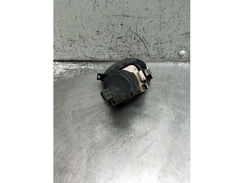 Recambio de faro antiniebla izquierdo para ford mondeo ii sedán (bfp) 1.8 td referencia OEM IAM   