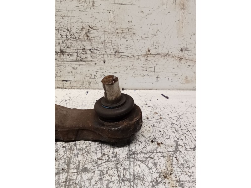 Recambio de brazo suspension inferior delantero derecho para peugeot 106 ii (1a_, 1c_) 1.1 i referencia OEM IAM   