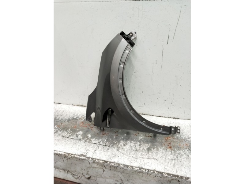 Recambio de aleta delantera derecha para renault captur ii (hf_) tce 140 (hfn0) referencia OEM IAM   